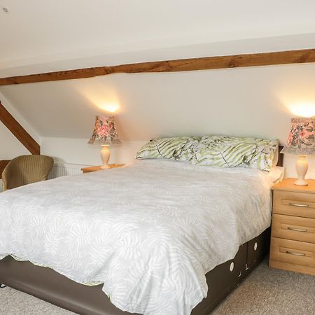 The Cow Byre, Heath Farm Villa Clee Saint Margaret ภายนอก รูปภาพ